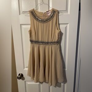 NWT Romeo & Juliet Couture Cream Dress with Beaded Details